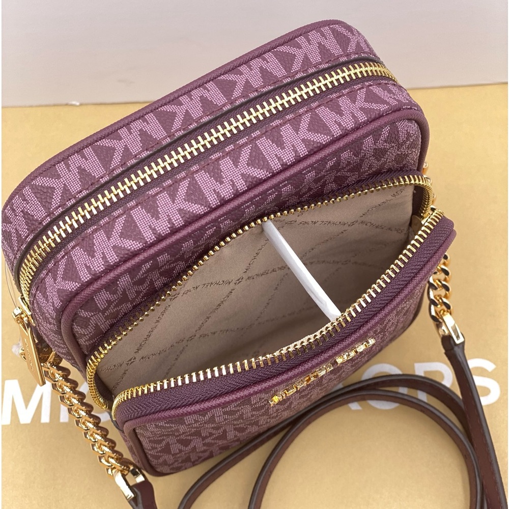 Michael Kors Jet Set Travel MediumLogo Crossbody Bag - Picture 5 of 12